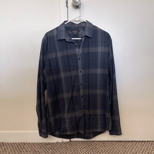 Marc Anthony: Button Down